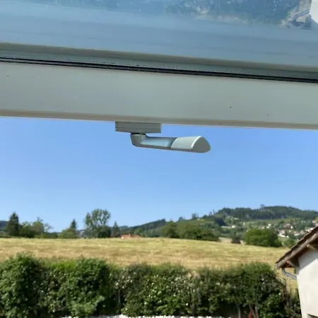 Appartement Climatise Avec Terrasse Cours  Exterior photo